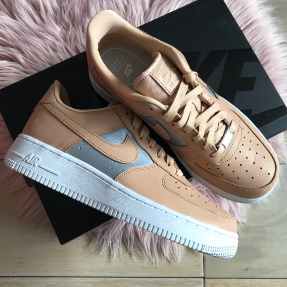 Nike women’s air force 1 sneaker - Picture 4 of 6